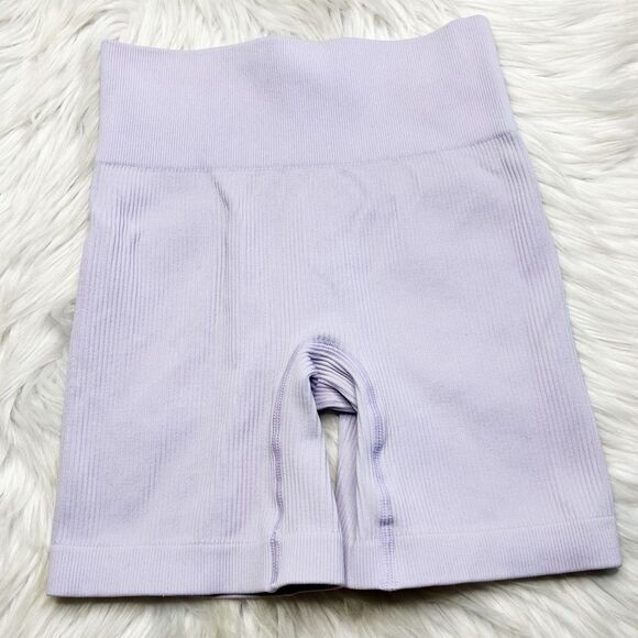 Ribbed Athletic Pull On Midi Shorts Light Purple Size XS - Picture 1 of 3